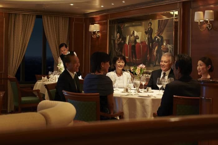 Princess cruises grand class vivaldi dining room.jpg